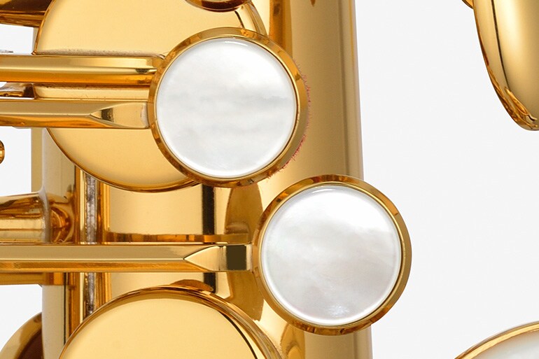 Nakładka z masy perłowej na klapę