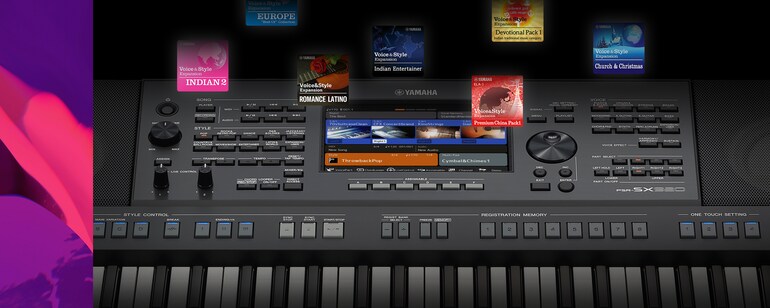 A person playing Yamaha Arranger Workstation PSR-SX920 