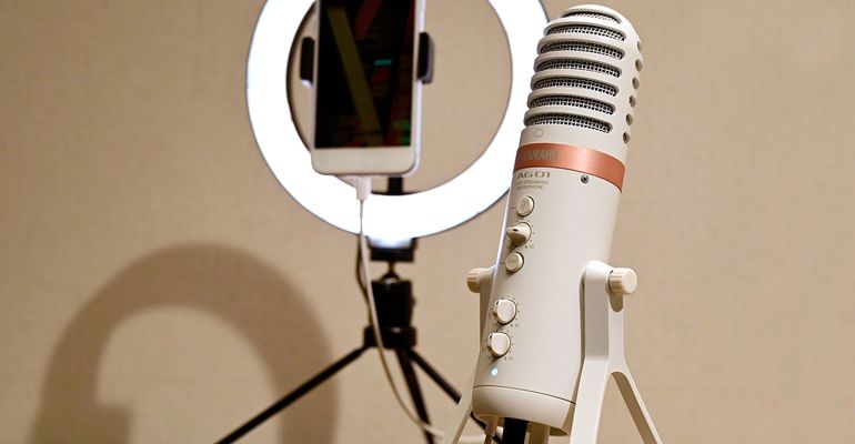 AG01 - Informacje o produkcie - Seria AG - Live Streaming