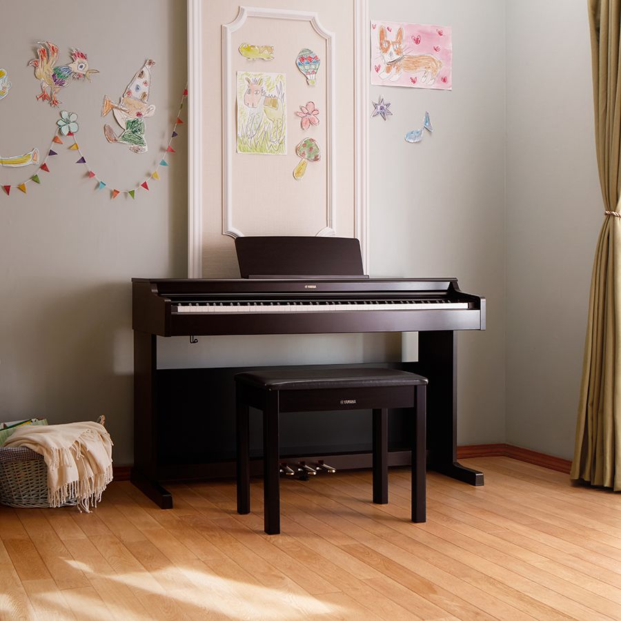 新製品】電子ピアノ「YAMAHA：YDP-165（WA）」の展示品が入荷