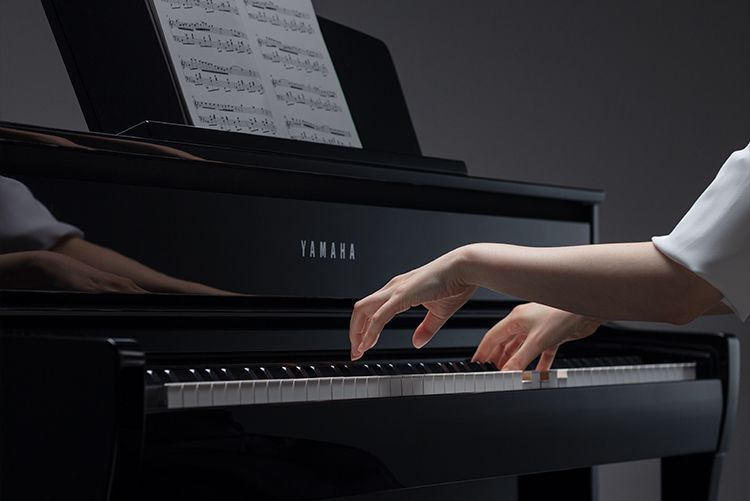 CLP-745 - Informacje o produkcie - Clavinova - Pianina i CLP-745 - Informacje o produkcie - Clavinova - Pianina i
