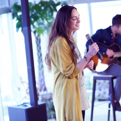 Yamaha STAGEPAS 1K: Simple setup and simple control allows you to focus on your performance